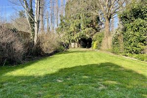 Photo 4- click for photo gallery